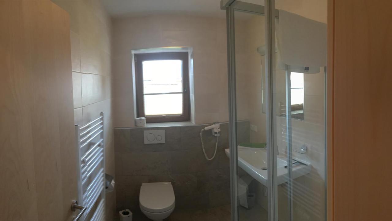 Landhaus Theresia Apartment Fügen Екстериор снимка